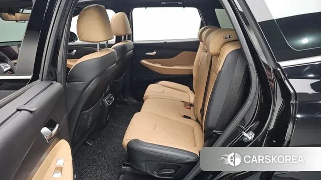 Hyundai The New Santa Fe 2022 Черный из Кореи, фото 3