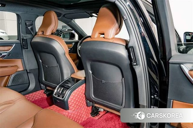 Volvo S90 2023 Черный из Китая, фото 3