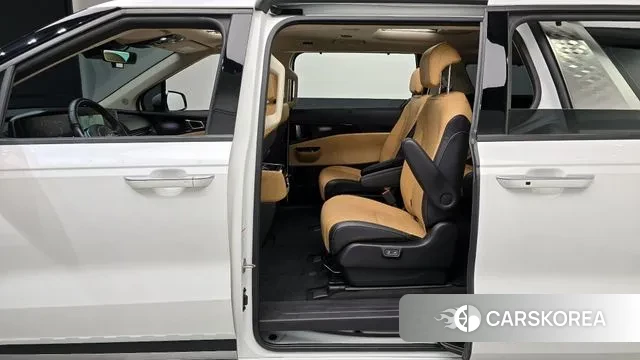 Kia Carnival 4th generation 2022 Белый из Кореи, фото 3