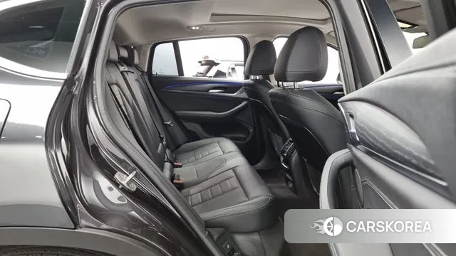 BMW X4 (G02) id 3499118 из Кореи 3