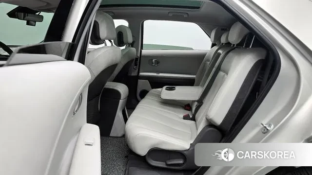 Hyundai Ionic 5 2021 Серебристо-серый из Кореи, фото 3