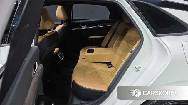 Kia K5 3rd generation 2021 Белый из Кореи, фото 3