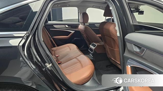 Audi A6 (C8) 2021 Серый из Кореи, фото 3