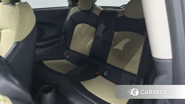 Mini Cooper 2021 Песочный из Кореи, фото 3