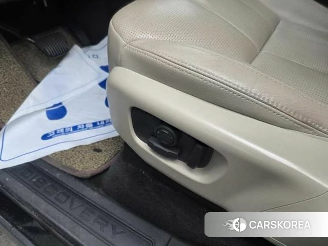 Land Rover Discovery 5 2020 Черный из Кореи, фото 3