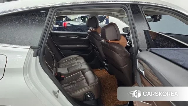 BMW 6 Series GT (G32) 2018 Белый из Кореи, фото 3