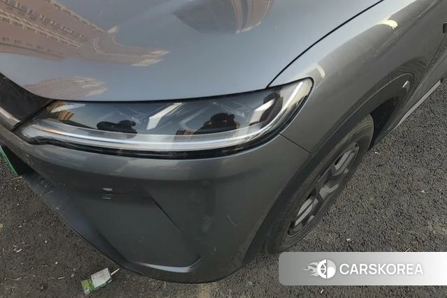 BYD Yuan UP 2025 Темно-серый из Китая, фото 3