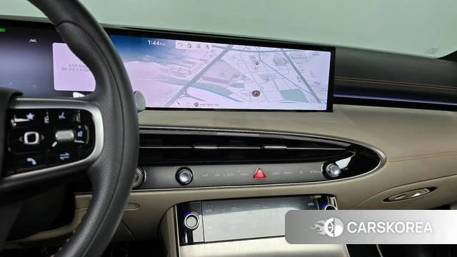 Genesis GV70 2024 Белый из Кореи, фото 3