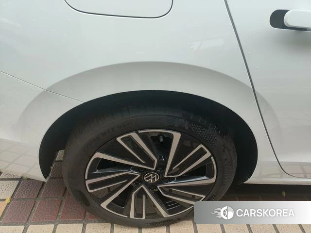 Volkswagen Lavida 2025 Белый из Китая, фото 3