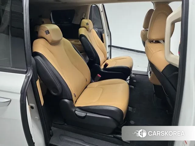 Kia Carnival 4th generation 2021 Белый из Кореи, фото 3