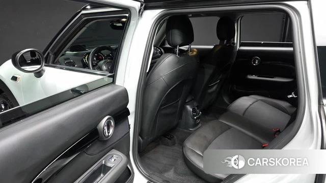 Mini Cooper Clubman 2020 Серебристо-серый из Кореи, фото 3