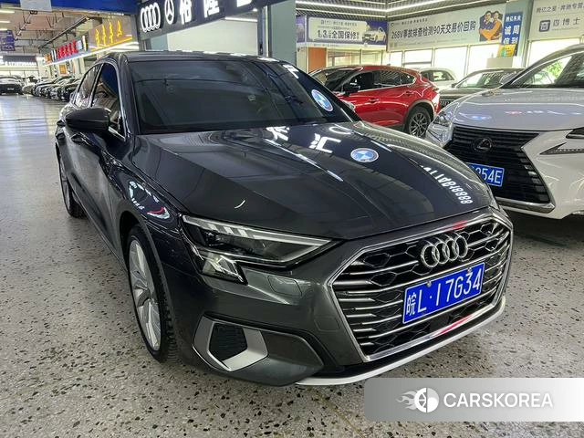 Audi A3 2023 Темно-серый из Китая, фото 3