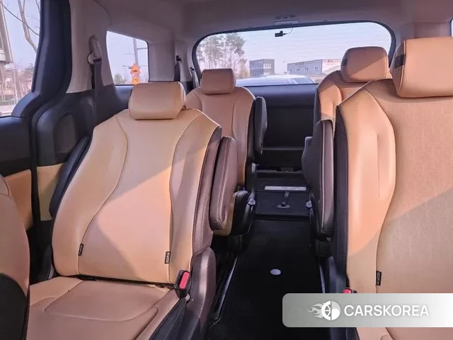 Kia Carnival 4th generation 2021 Черный из Кореи, фото 3