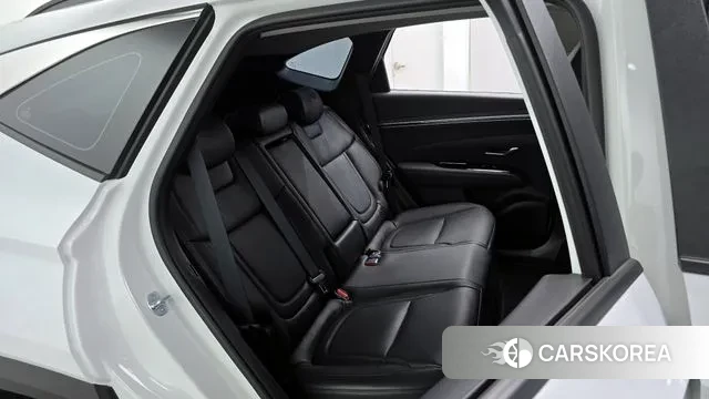 Hyundai Tucson Hybrid (NX4) 2023 Белый из Кореи, фото 3