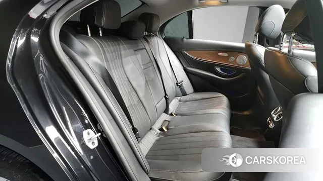 Mercedes-Benz E-Class W213 2020 Черный из Кореи, фото 3