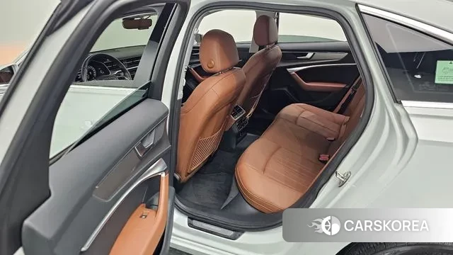 Audi A6 (C8) 2020 Белый из Кореи, фото 3