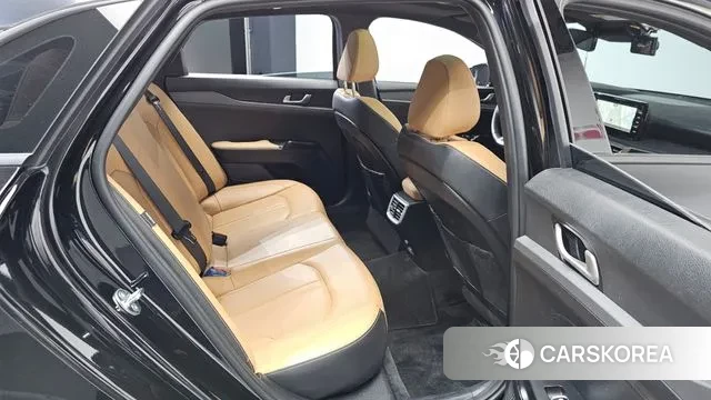 Kia K5 3rd generation 2023 Черный из Кореи, фото 3