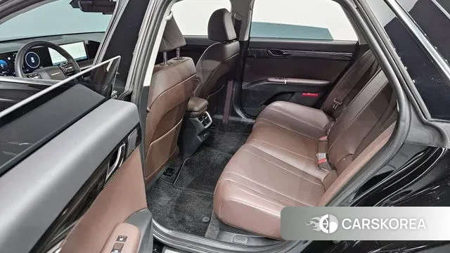 Hyundai Grandeur (GN7) 2025 Черный из Кореи, фото 3