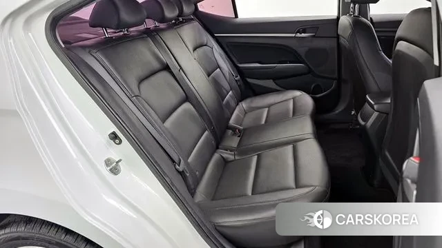 Hyundai Avante AD 2018 Белый из Кореи, фото 3