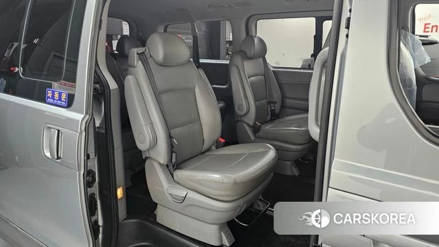 Hyundai The New Grand Starex 2018 Серебряный из Кореи, фото 3