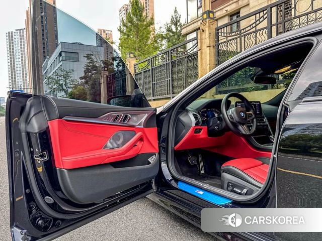 BMW 8 series 2022 Черный из Китая, фото 3