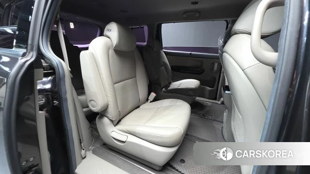 Kia The New Carnival 2019 Серый из Кореи, фото 3