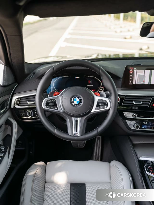 BMW M5 2020 Черный из Китая, фото 3