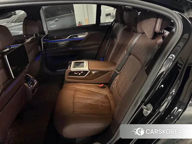 BMW 7 Series (G11) 2021 Черный из Кореи, фото 3