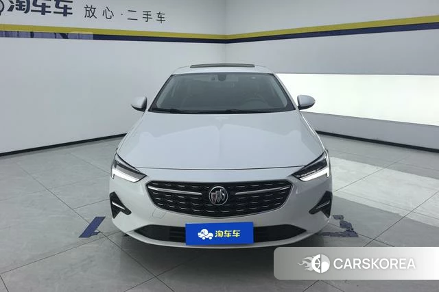 Buick Regal 2023 Белый из Китая, фото 3