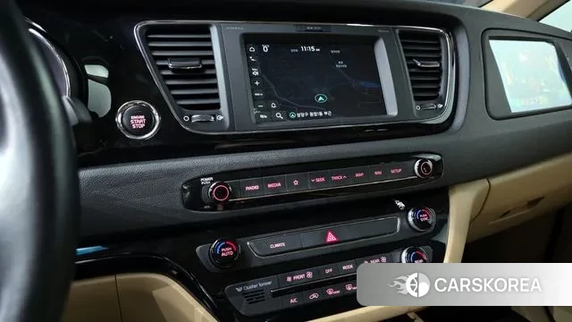 Kia The New Carnival 2019 Черный из Кореи, фото 3