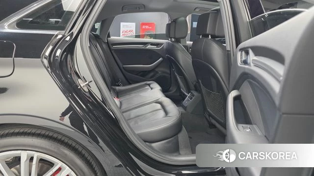 Audi New A3 2018 Черный из Кореи, фото 3