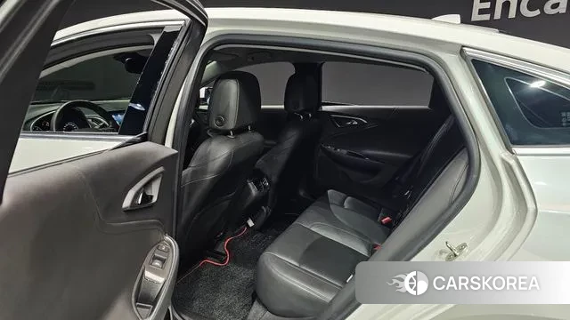 Chevrolet (GM Daewoo) The New Malibu 2019 Белый из Кореи, фото 3