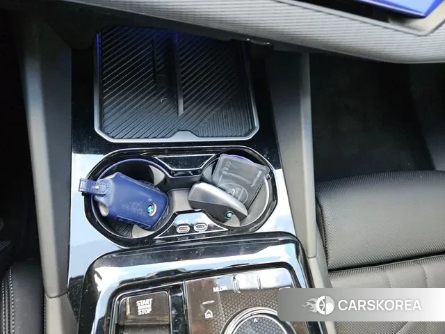 BMW 5 Series (G60) 2025 Серый из Кореи, фото 3