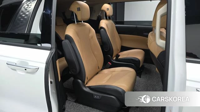 Kia Carnival 4th generation 2022 Белый из Кореи, фото 3
