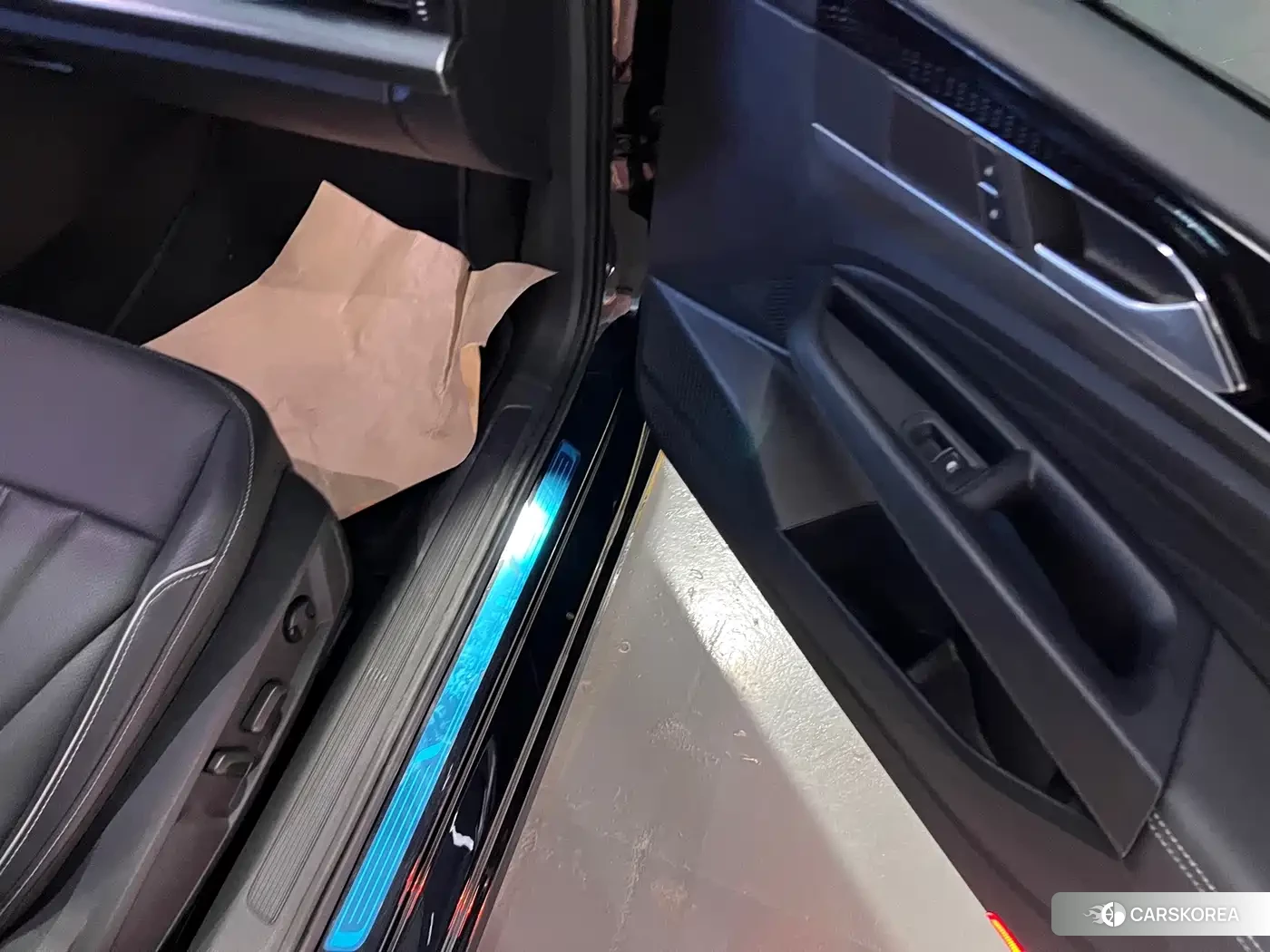 Volkswagen Passat 2024 Черный из Китая, фото 3