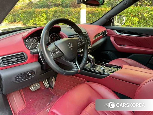 Maserati Levante 2022 Синий из Китая, фото 3