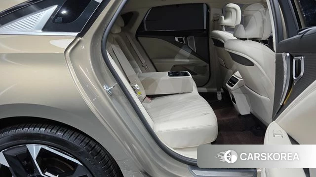 Kia The New K8 2025 Золотой из Кореи, фото 3
