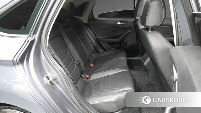 Volkswagen 7th Generation of Jetta 2021 Серый из Кореи, фото 3