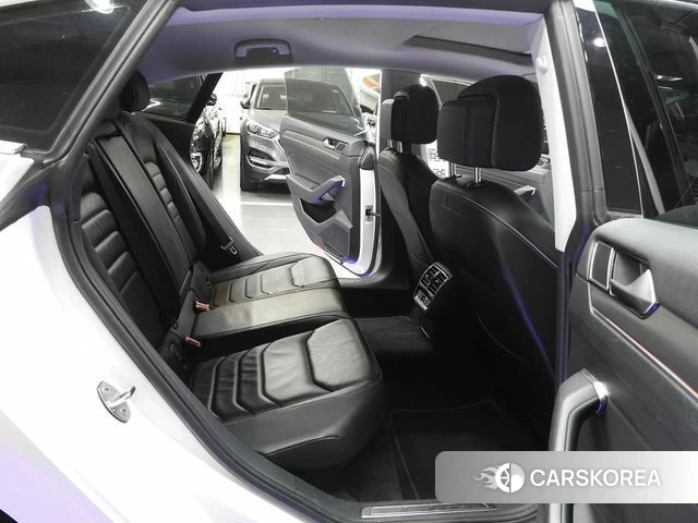 Volkswagen Arteon 2019 Белый из Кореи, фото 3