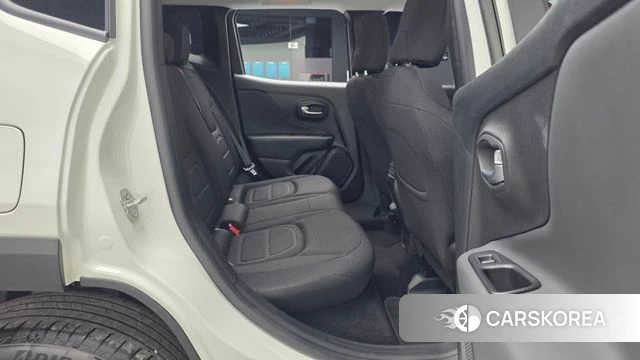 Jeep Renegade 2022 Белый из Кореи, фото 3