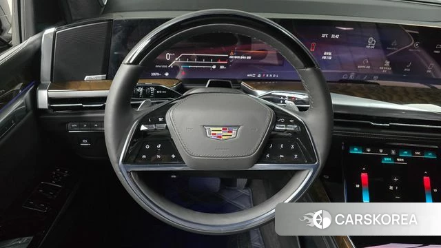 Cadillac Escalade 5th Generation 2025 Черный из Кореи, фото 3