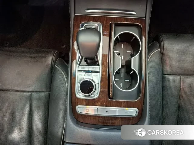 Kia More K9 2021 Белый из Кореи, фото 3