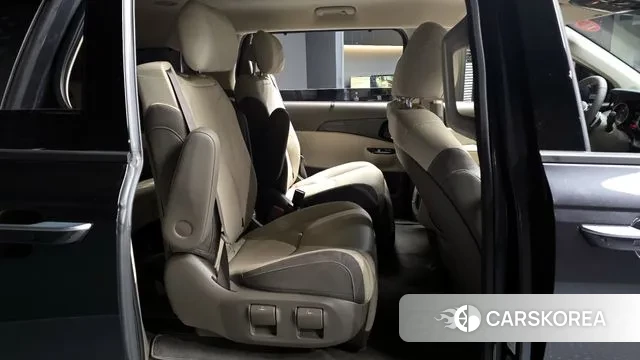 Kia Carnival 4th generation 2022 Серый из Кореи, фото 3