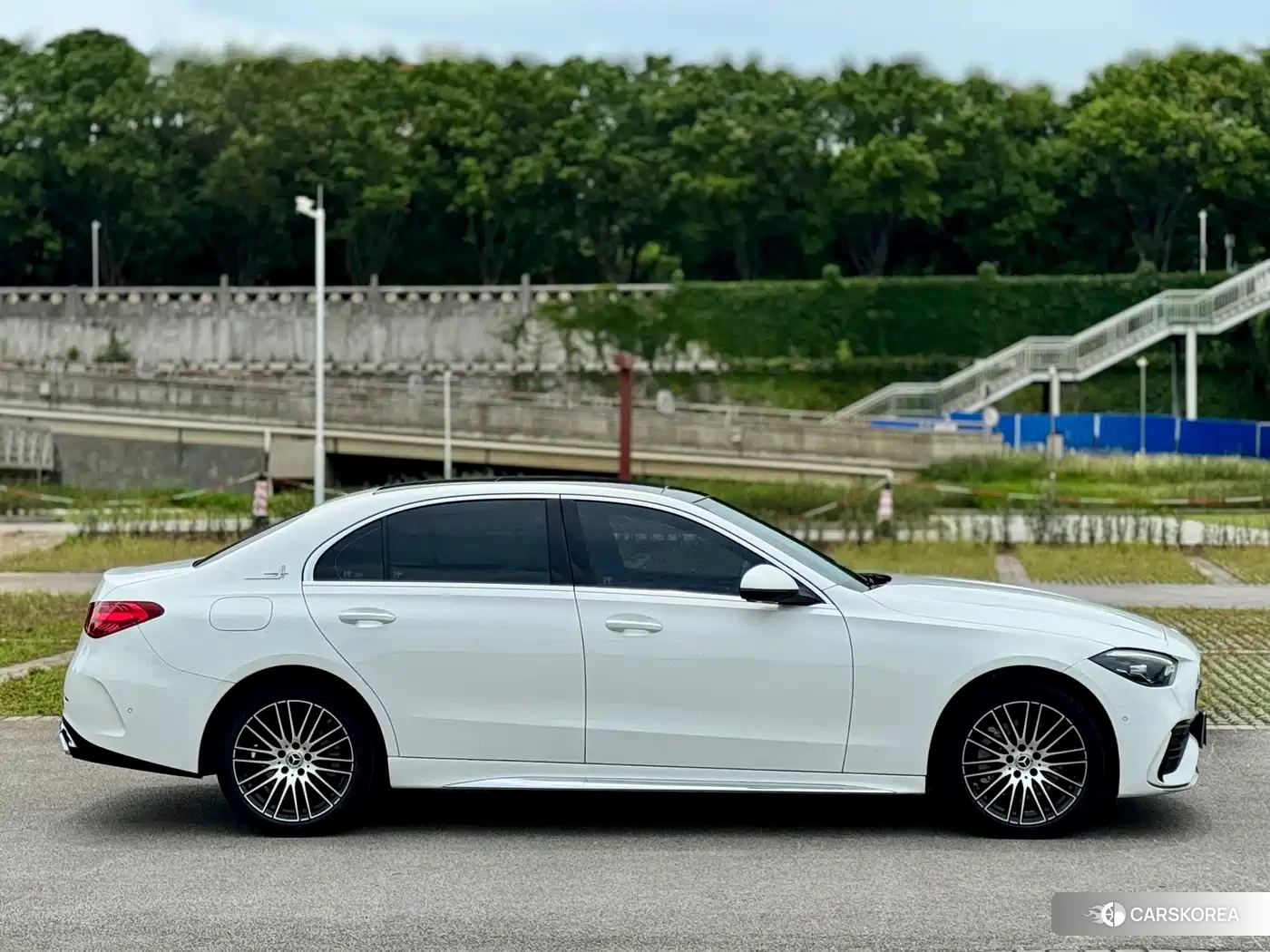 Mercedes-Benz C-class 2023 Белый из Китая, фото 3
