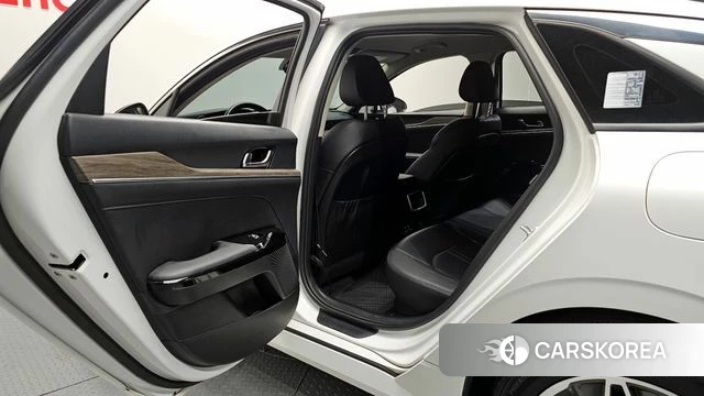 Kia K5 Hybrid 3rd Generation 2021 Белый из Кореи, фото 3