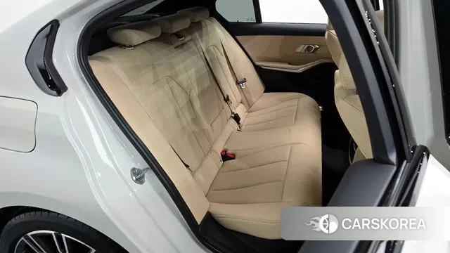 BMW 3 Series (G20) 2022 Белый из Кореи, фото 3