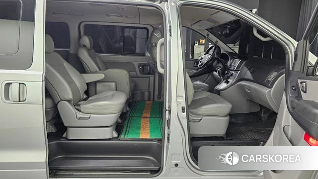 Hyundai The New Grand Starex 2020 Серебряный из Кореи, фото 3