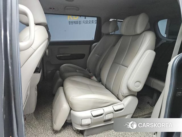 Kia The New Carnival 2019 Серый из Кореи, фото 3