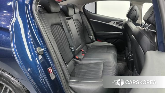 Genesis G70 2018 Синий из Кореи, фото 3