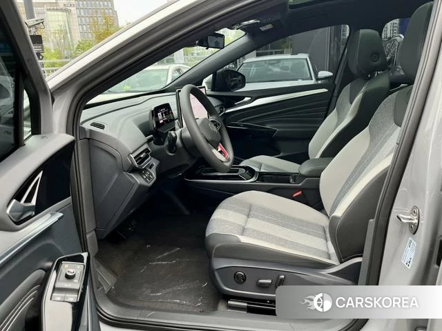 Volkswagen ID.4 CROZZ 2025 Серебристо-серый из Китая, фото 3